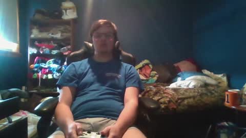 Snapshot of misterrileyd chatting on February 4, 2025, 3:04 pm MisterRileyD online show from February 4, 2025, 3:04 pm