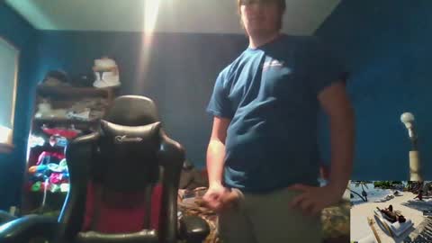 Snapshot of misterrileyd chatting on February 4, 2025, 6:06 pm MisterRileyD online show from February 4, 2025, 6:06 pm