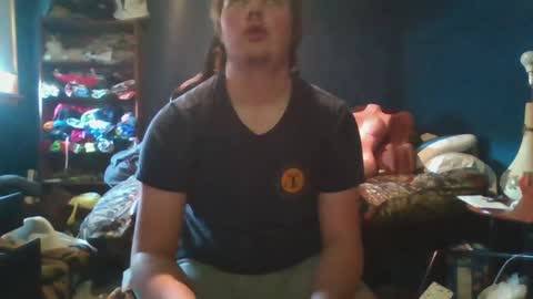 Snapshot of misterrileyd chatting on February 5, 2025, 6:04 pm MisterRileyD online show from February 5, 2025, 6:04 pm