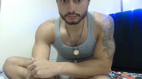 mistersam33 online show from January 23, 2025, 10:33 pm