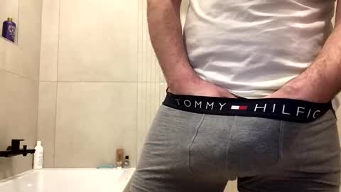 Snapshot of misterxy567 chatting on February 9, 2026, 6:12 pm misterxy567 online show from February 9, 2026, 6:12 pm