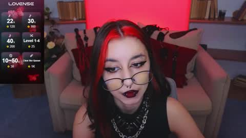 Marcelline online show from November 7, 2025, 10:15 am