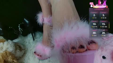 mistress_angelina777 online show from October 4, 2025, 9:35 pm