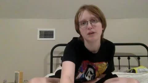 Snapshot of mistress_callie chatting on June 12, 2026, 2:21 am Lassie Cassie online show from June 12, 2026, 2:21 am