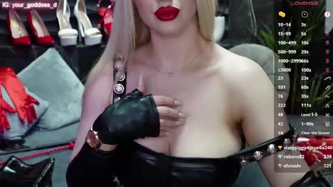 Snapshot of mistress_darsy chatting on March 1, 2025, 12:12 pm Darsy online show from March 1, 2025, 12:12 pm