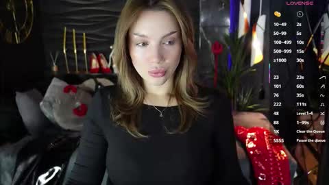 Snapshot of mistress_darsy chatting on September 28, 2025, 5:57 am Darsy online show from September 28, 2025, 5:57 am