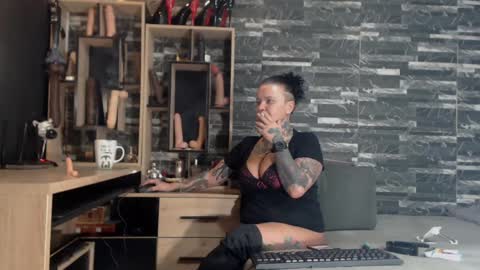 Mistress Mirybossy online show from January 17, 2025, 1:57 am