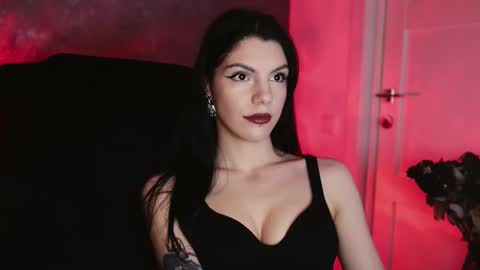 Miss Rochelle online show from November 13, 2025, 1:37 am