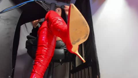 Mistress Anna Alves online show from July 11, 2026, 1:19 am