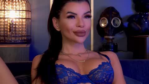 Snapshot of mistresselenia chatting on October 6, 2025, 1:08 pm Elenia online show from October 6, 2025, 1:08 pm