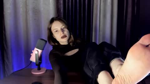 mistresselizy online show from October 5, 2025, 8:29 pm