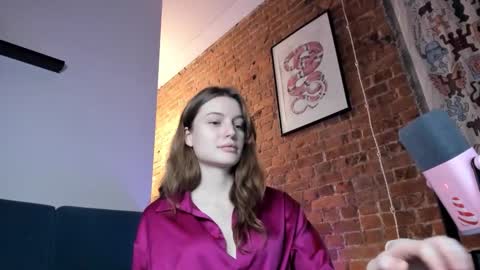 mistresselizy online show from December 1, 2025, 5:18 pm