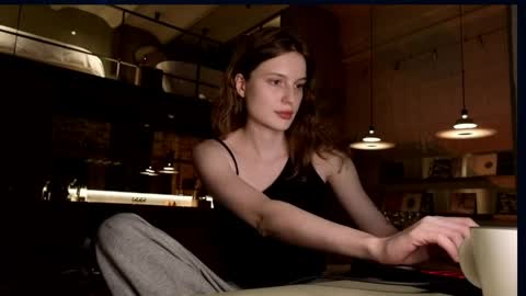 mistresselizy online show from May 18, 2026, 8:58 pm