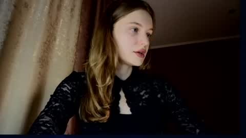 mistresselizy online show from June 21, 2026, 8:22 pm