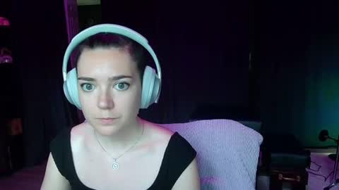 Snapshot of mistressjuniper chatting on July 10, 2026, 7:05 pm Mistress June online show from July 10, 2026, 7:05 pm