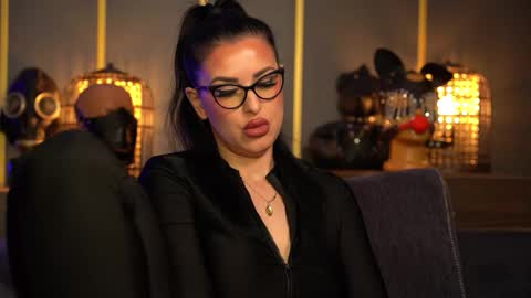 Mistress Kelly online show from March 8, 2026, 2:04 am