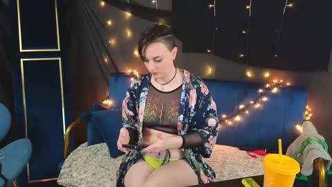 Mistress Quynn online show from October 7, 2025, 8:17 pm