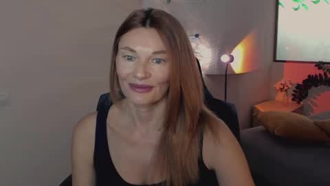 MistyBarnes NONUDE MODEL online show from June 5, 2026, 10:10 am
