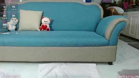 Snapshot of misumi_and_jason chatting on October 18, 2025, 6:30 pm MisumiJason online show from October 18, 2025, 6:30 pm