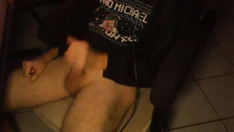 Snapshot of mitchelletbella chatting on September 26, 2025, 11:20 pm MitchellBWC online show from September 26, 2025, 11:20 pm