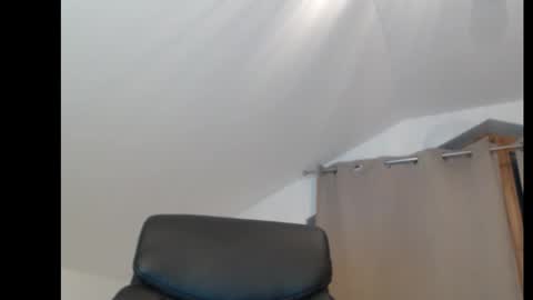 Mitsch online show from November 20, 2025, 6:29 pm