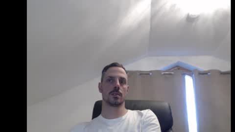 Snapshot of mitsch01 chatting on January 7, 2026, 1:13 pm Mitsch online show from January 7, 2026, 1:13 pm