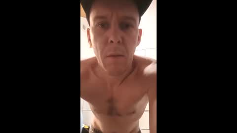 mitsouls611382 online show from April 21, 2026, 8:09 am