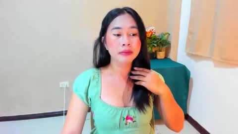 Mitsu online show from November 12, 2025, 11:32 am