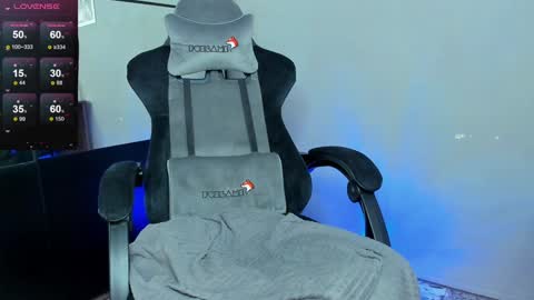 Mia 3 online show from January 24, 2025, 5:21 am