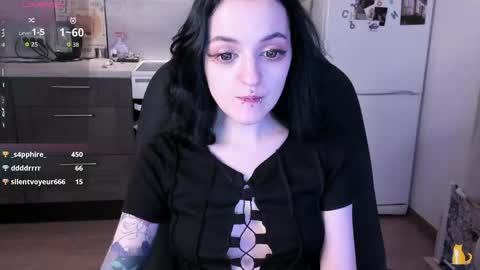 lina. online show from June 10, 2026, 11:03 pm