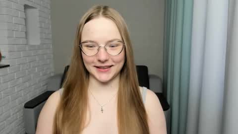 Miya online show from January 5, 2025, 9:37 am