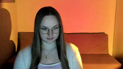 Miya online show from November 14, 2025, 4:49 pm