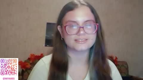 Milana online show from October 10, 2025, 1:43 pm