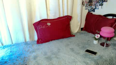 Miyakabebe online show from October 6, 2025, 6:33 am