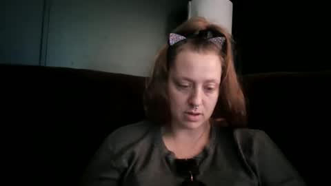 Snapshot of miztrezk chatting on December 3, 2025, 4:27 pm miztrezk online show from December 3, 2025, 4:27 pm