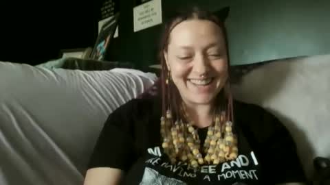 Snapshot of miztrezk chatting on February 24, 2026, 6:06 pm miztrezk online show from February 24, 2026, 6:06 pm