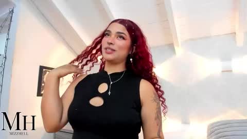 mizzhell_ online show from December 17, 2025, 3:34 am