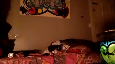 Snapshot of mjmckenz55 chatting on October 11, 2025, 12:32 am Daddy720 online show from October 11, 2025, 12:32 am