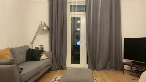 Snapshot of mkemp458 chatting on April 7, 2026, 10:53 pm mkemp458 online show from April 7, 2026, 10:53 pm