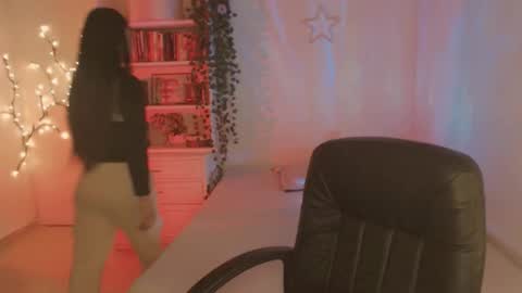 Alice online show from February 16, 2025, 10:43 pm