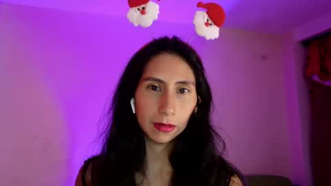 MoonLipson online show from December 16, 2024, 6:21 am