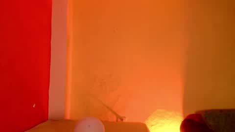 MoonLipson online show from January 22, 2025, 6:20 pm