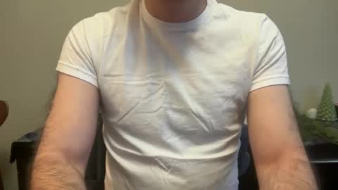 Snapshot of mlsex07 chatting on December 3, 2025, 12:58 pm LakeheadM online show from December 3, 2025, 12:58 pm