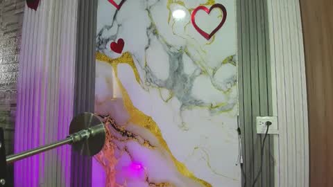 Snapshot of mlucreciasucker303av chatting on February 17, 2026, 7:31 pm LUCRECIA NEW ACCOUNT online show from February 17, 2026, 7:31 pm