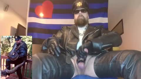 SMOKINsnakeEYEZ online show from January 25, 2025, 12:17 am