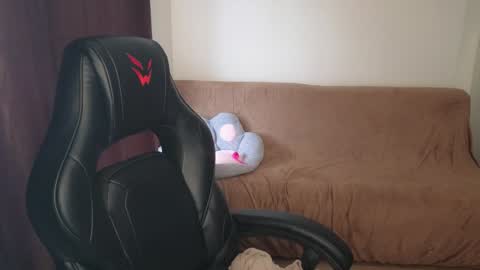 Lili online show from December 13, 2024, 11:02 am