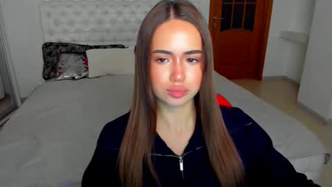 Beata online show from October 13, 2025, 7:52 am