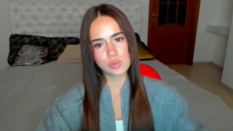 Beata online show from November 10, 2025, 6:51 pm