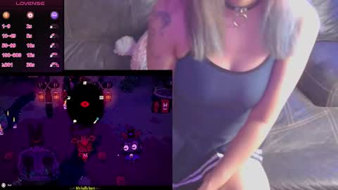 minaDarling online show from November 4, 2025, 4:44 am