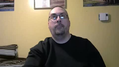 mark online show from April 16, 2026, 4:13 am